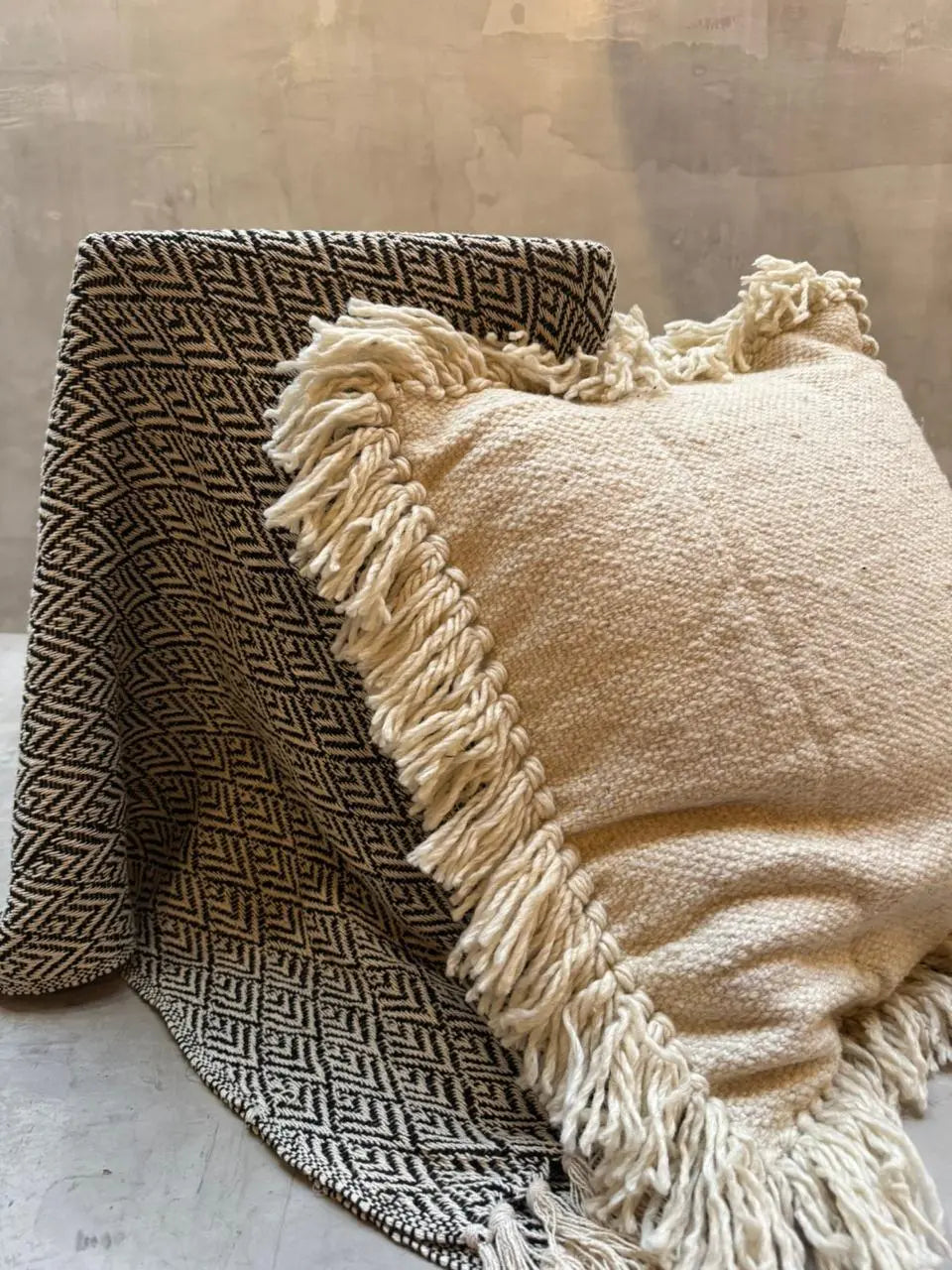 Set Frazada María y Cojín Alia